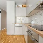 Spacious In With A Desk For Remote Work And A Balcony By Renters Apartman Wrocław